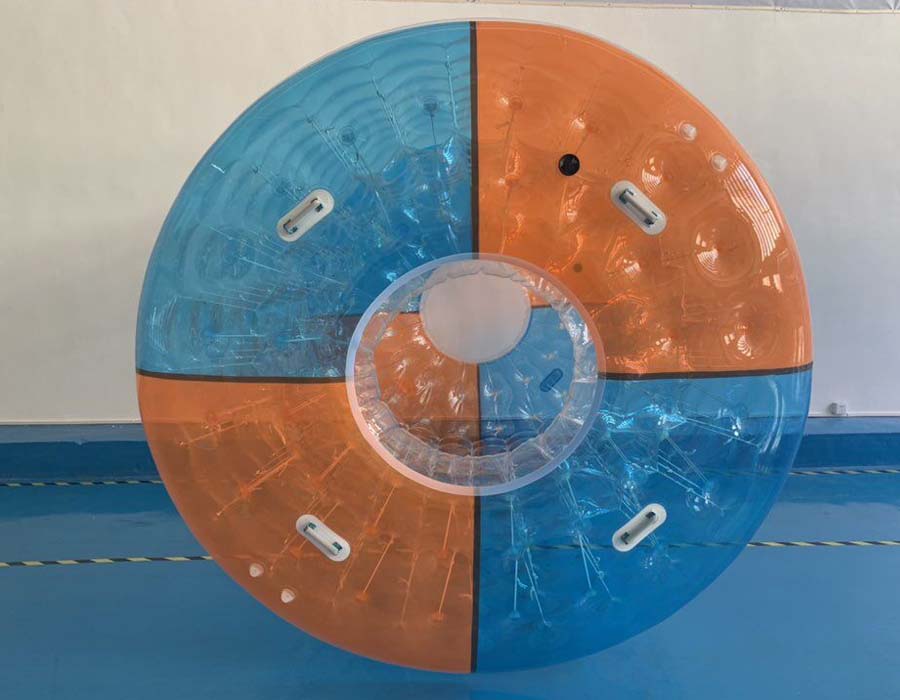 Roller ball, rolling ball, gonflable piscine aquatique
